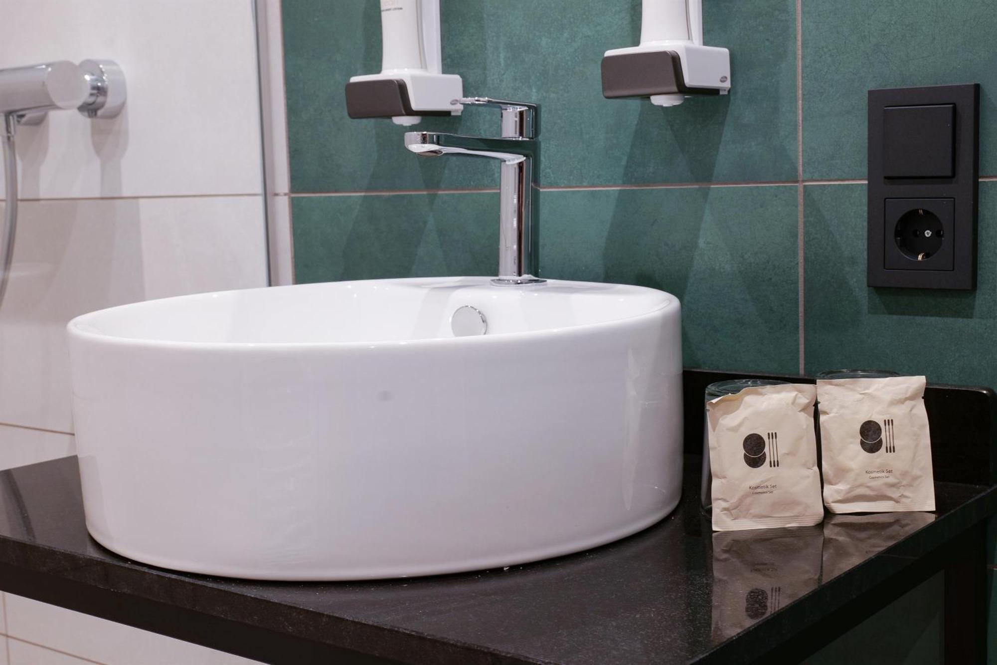 Reos Hotel Isny Isny im Allgäu Zewnętrze zdjęcie